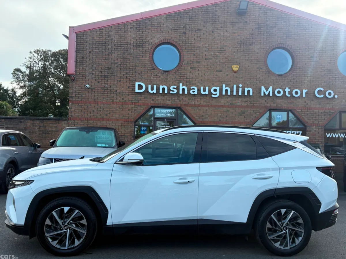 Hyundai Tucson MPV, Diesel, 2022, White