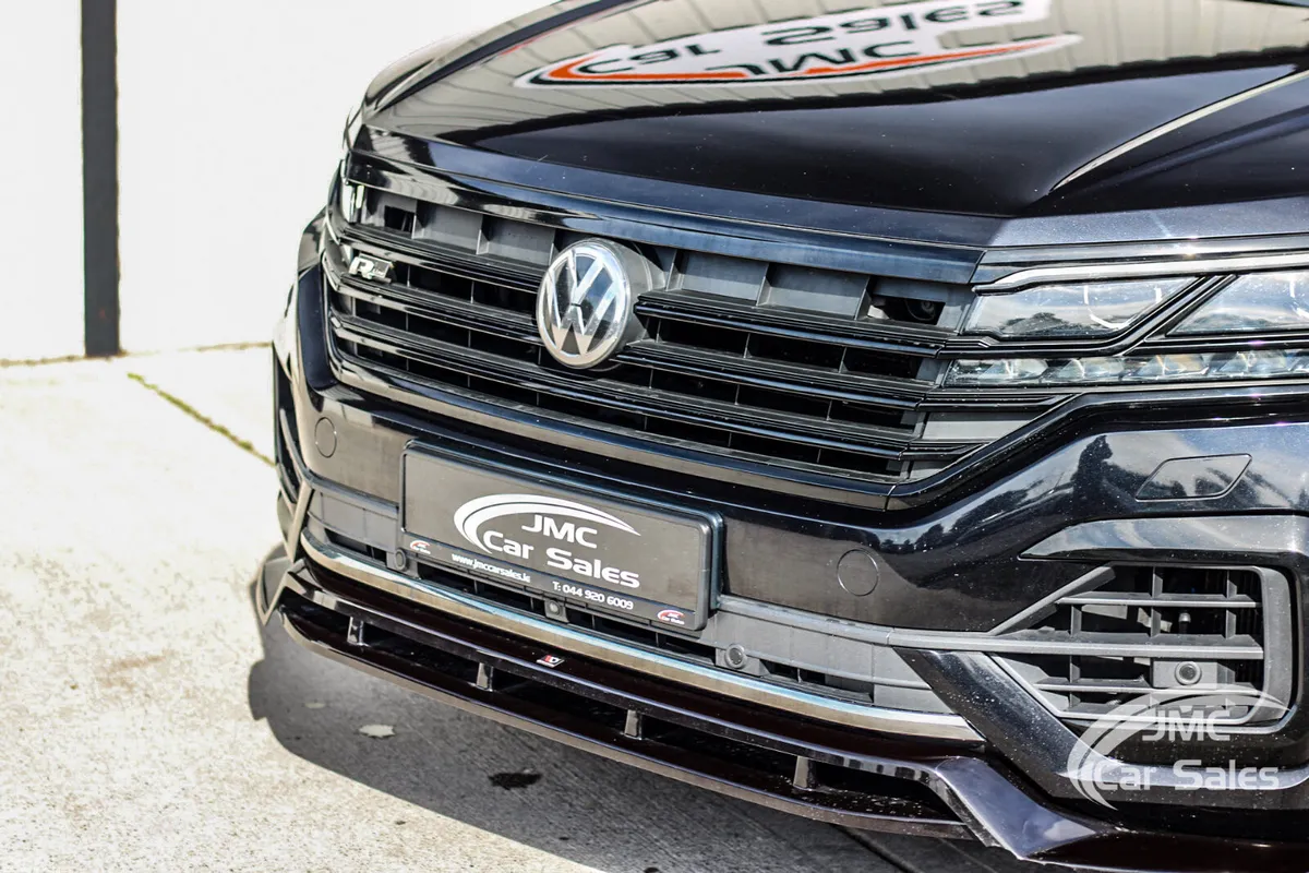 Volkswagen Touareg SUV, Diesel, 2020, Black