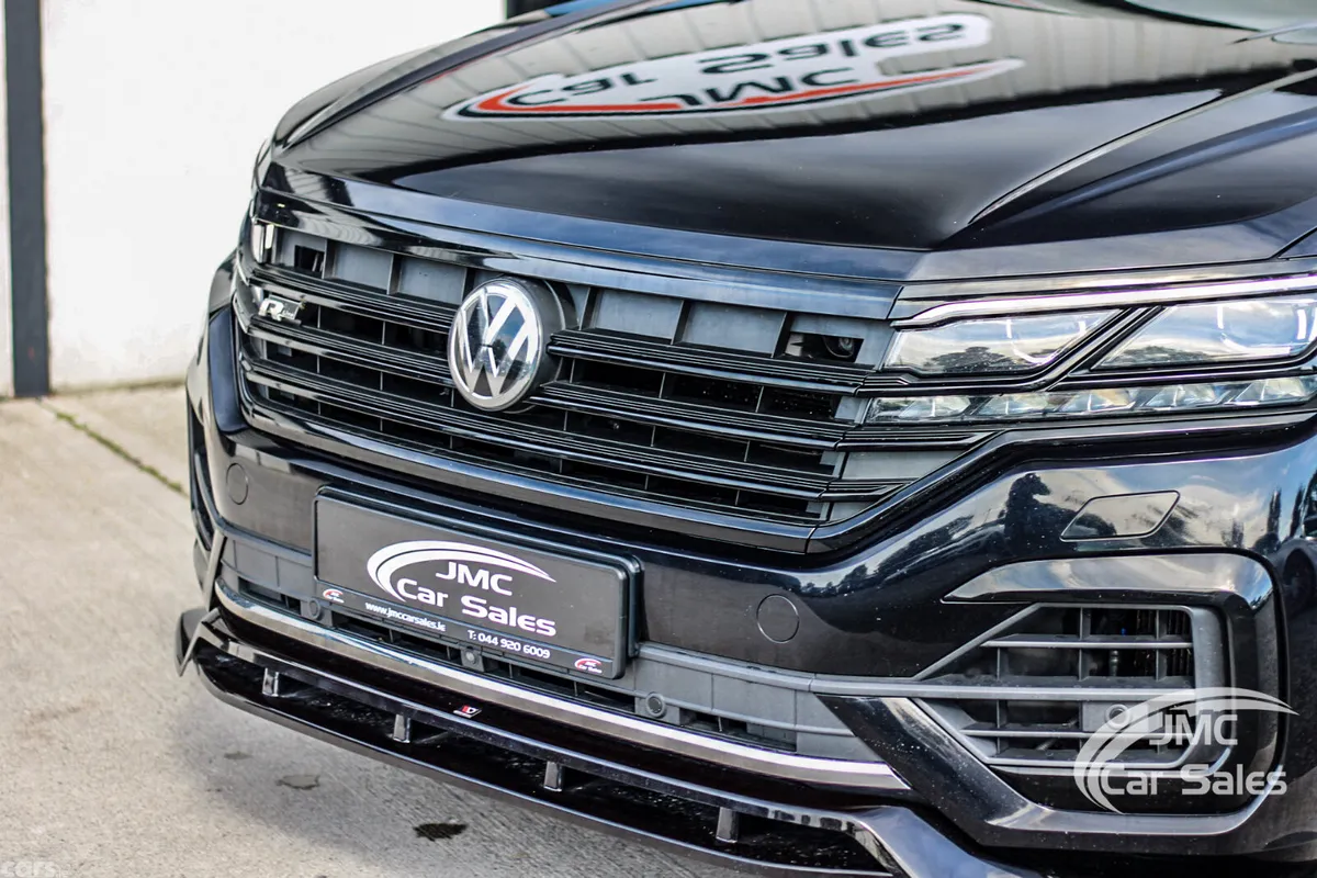 Volkswagen Touareg SUV, Diesel, 2020, Black