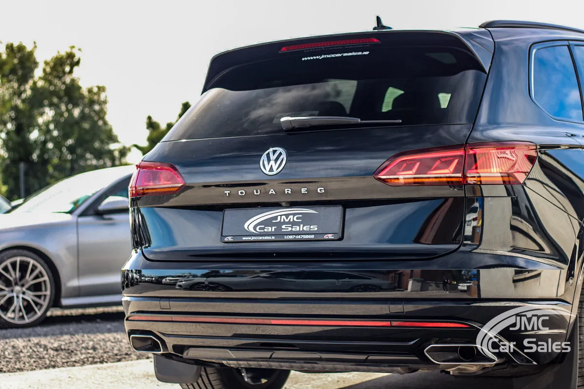 Volkswagen Touareg SUV, Diesel, 2020, Black