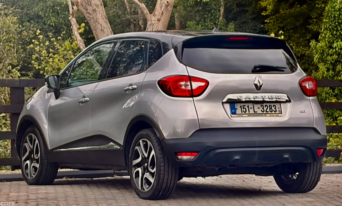 Renault Captur Hatchback, Diesel, 2015, Silver