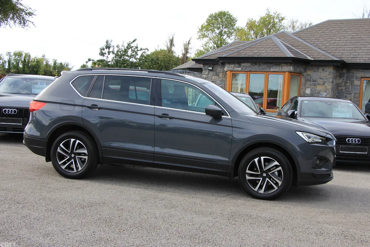 SEAT Tarraco MPV, Diesel, 2022, Grey