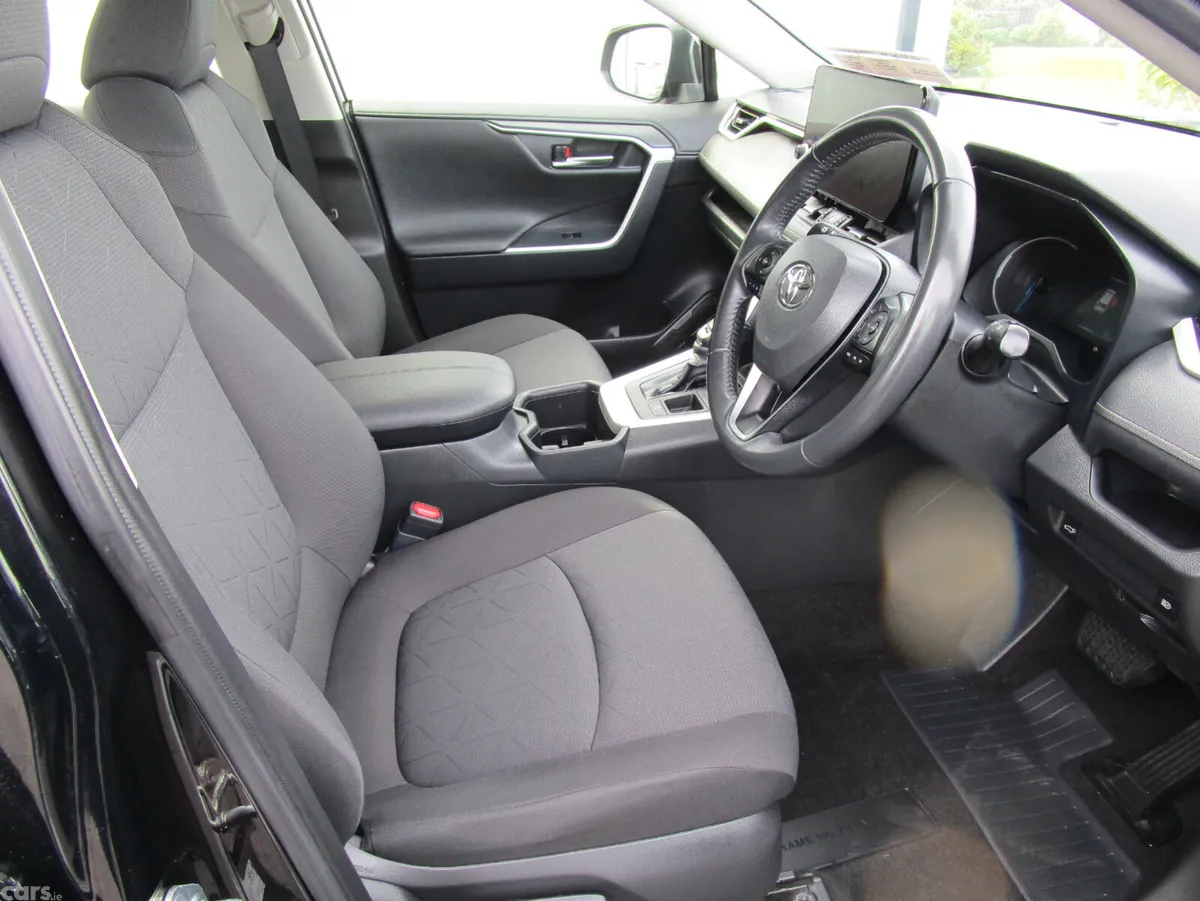 Toyota RAV4 SUV, Petrol Hybrid, 2023, Black