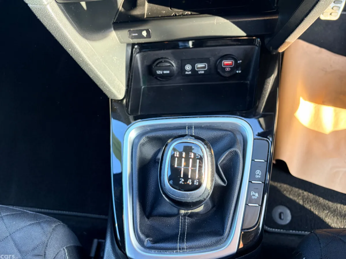 Kia Ceed Hatchback, Diesel, 2019, Grey