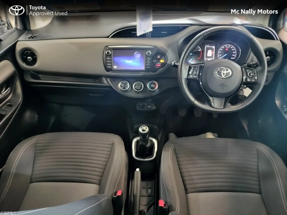 Toyota Yaris Hatchback, Petrol, 2019, Grey