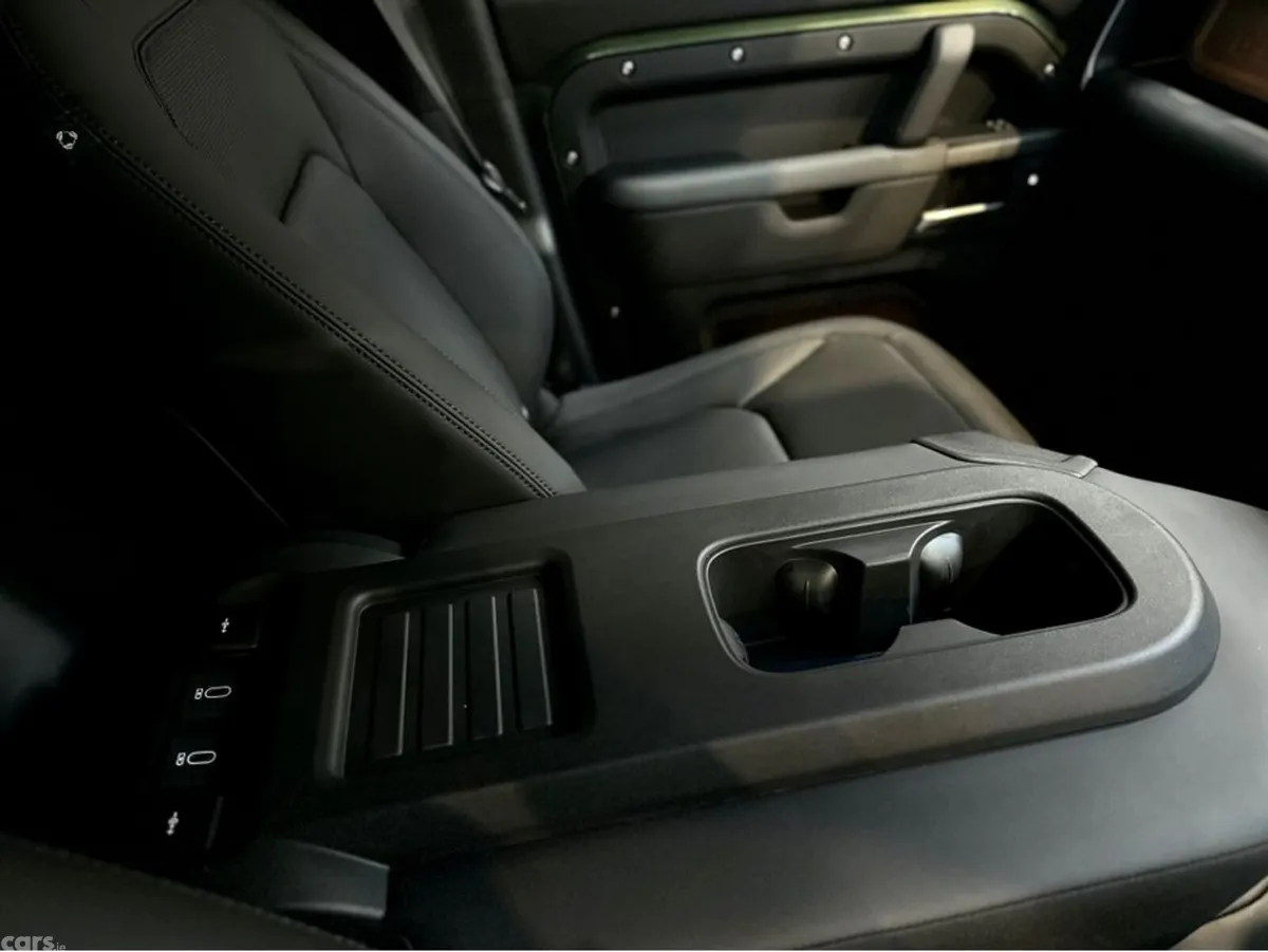 Land Rover Defender SUV, Diesel, 2026, Green
