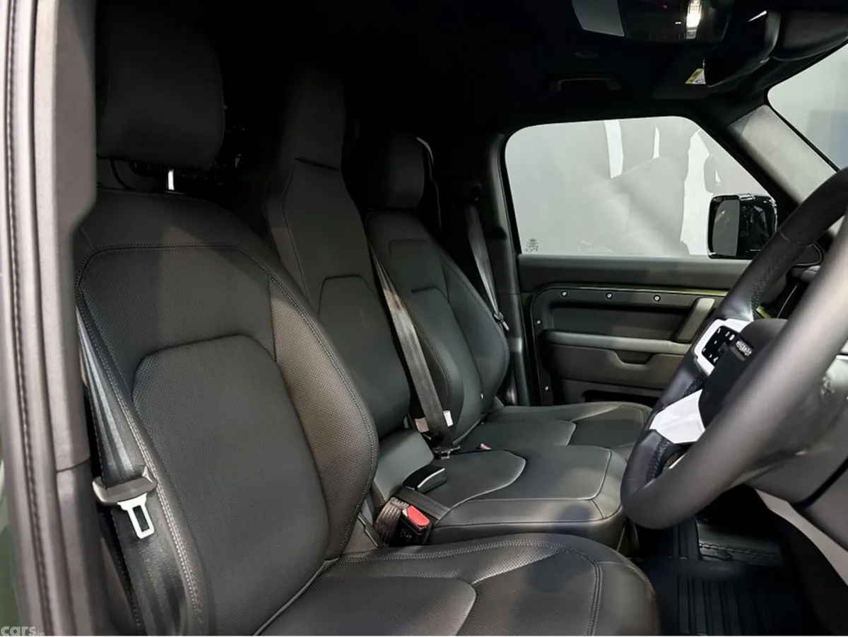 Land Rover Defender SUV, Diesel, 2026, Green