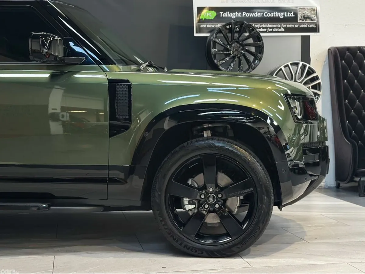 Land Rover Defender SUV, Diesel, 2026, Green