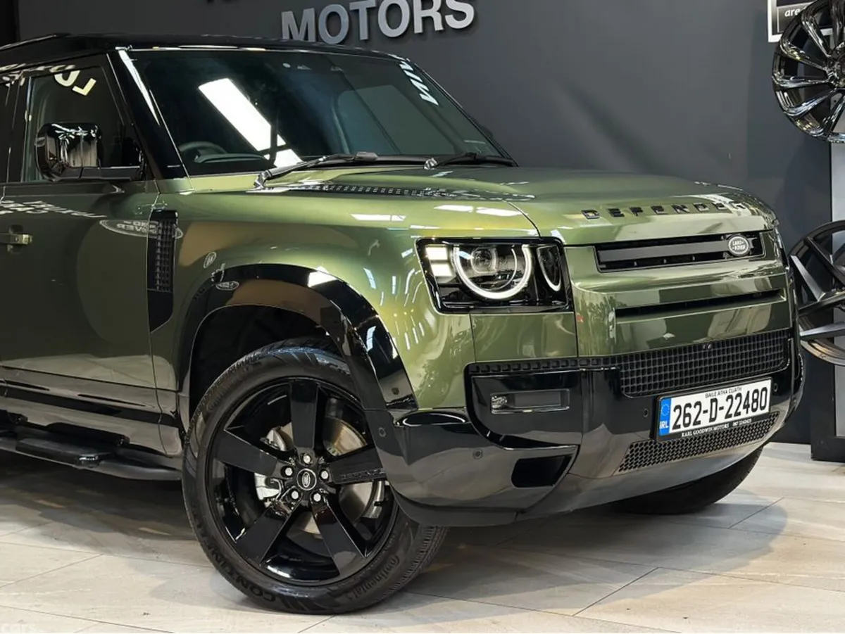 Land Rover Defender SUV, Diesel, 2026, Green