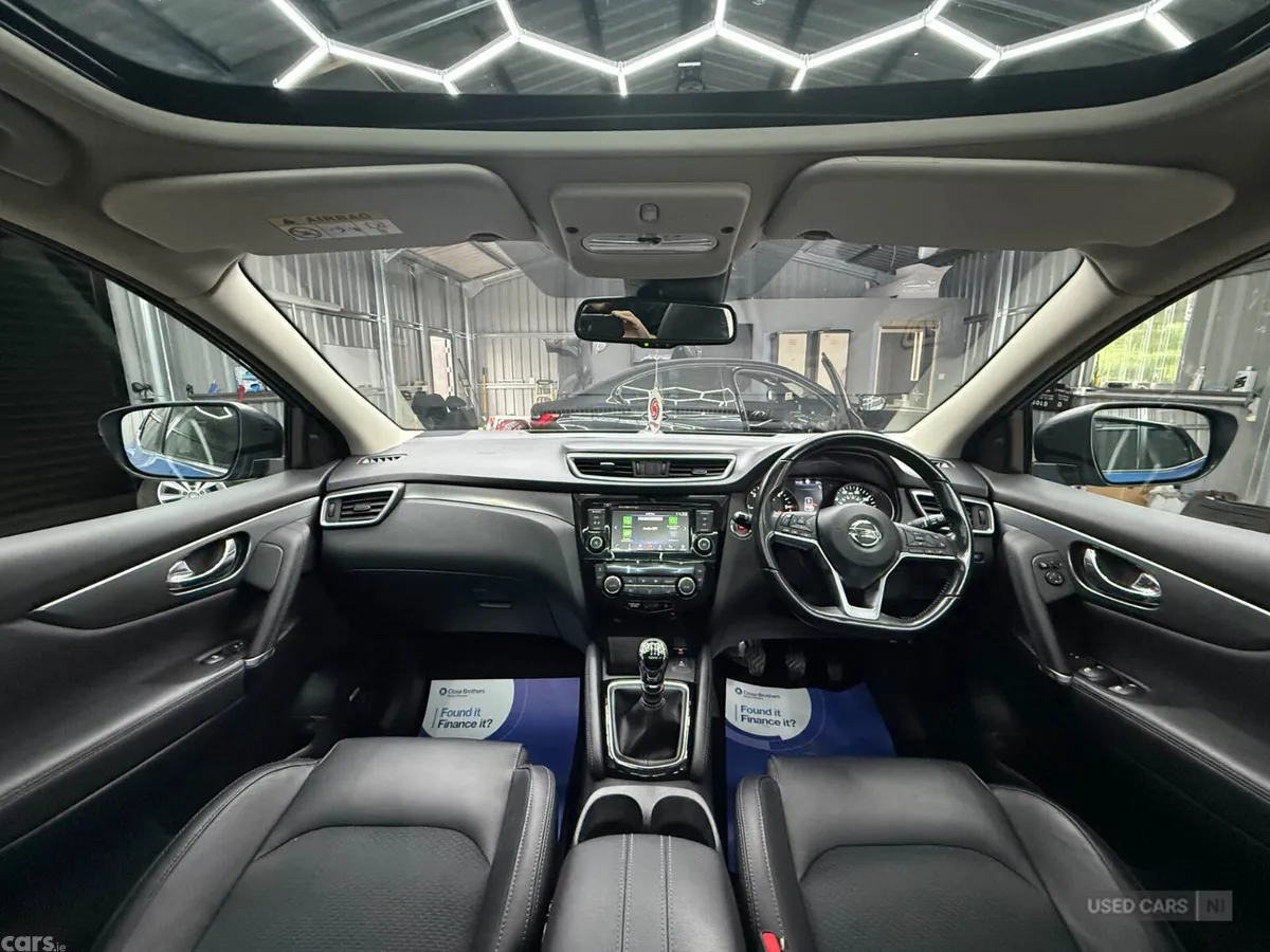 Nissan Qashqai SUV, Diesel, 2019, Blue