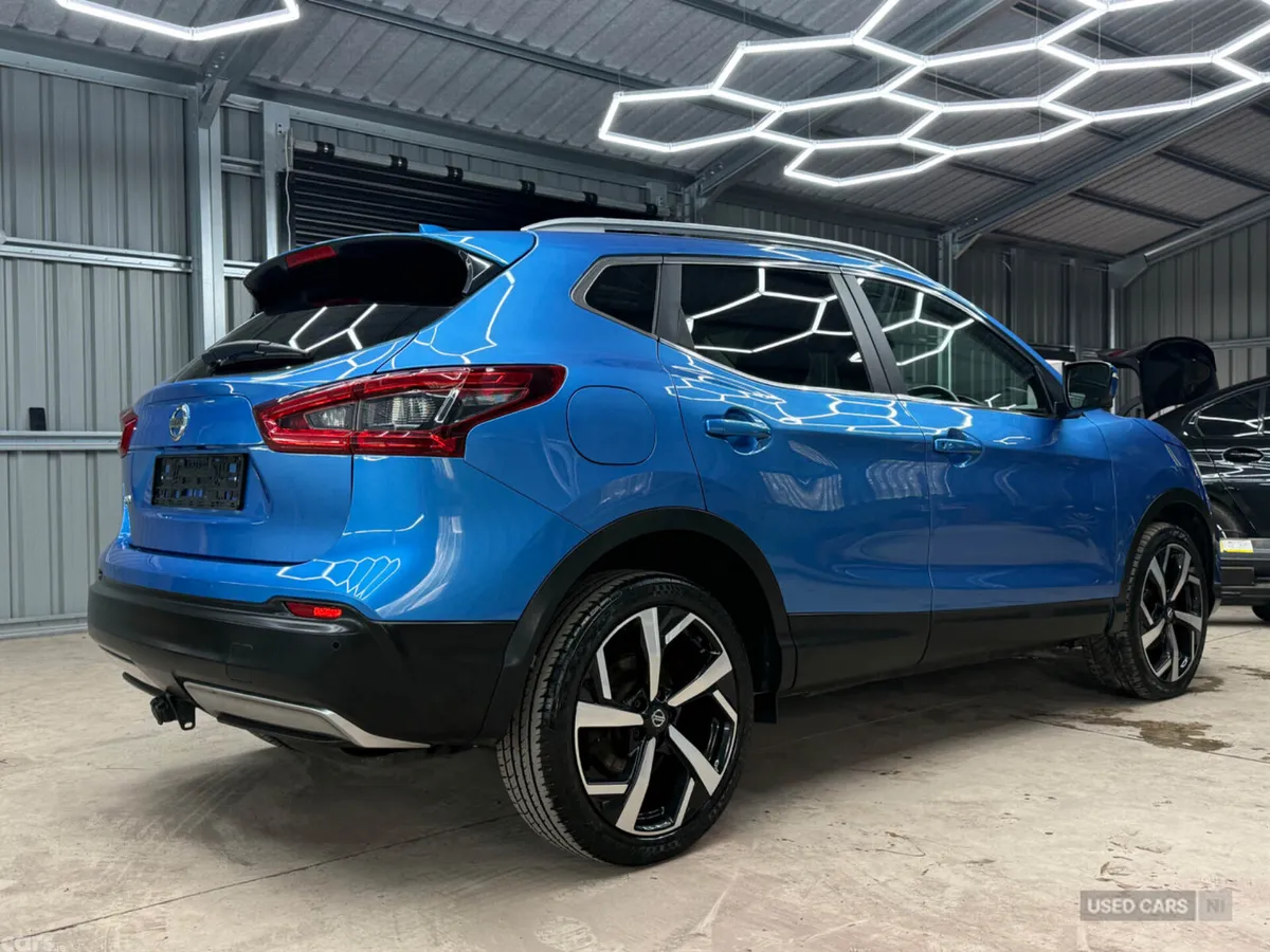 Nissan Qashqai SUV, Diesel, 2019, Blue