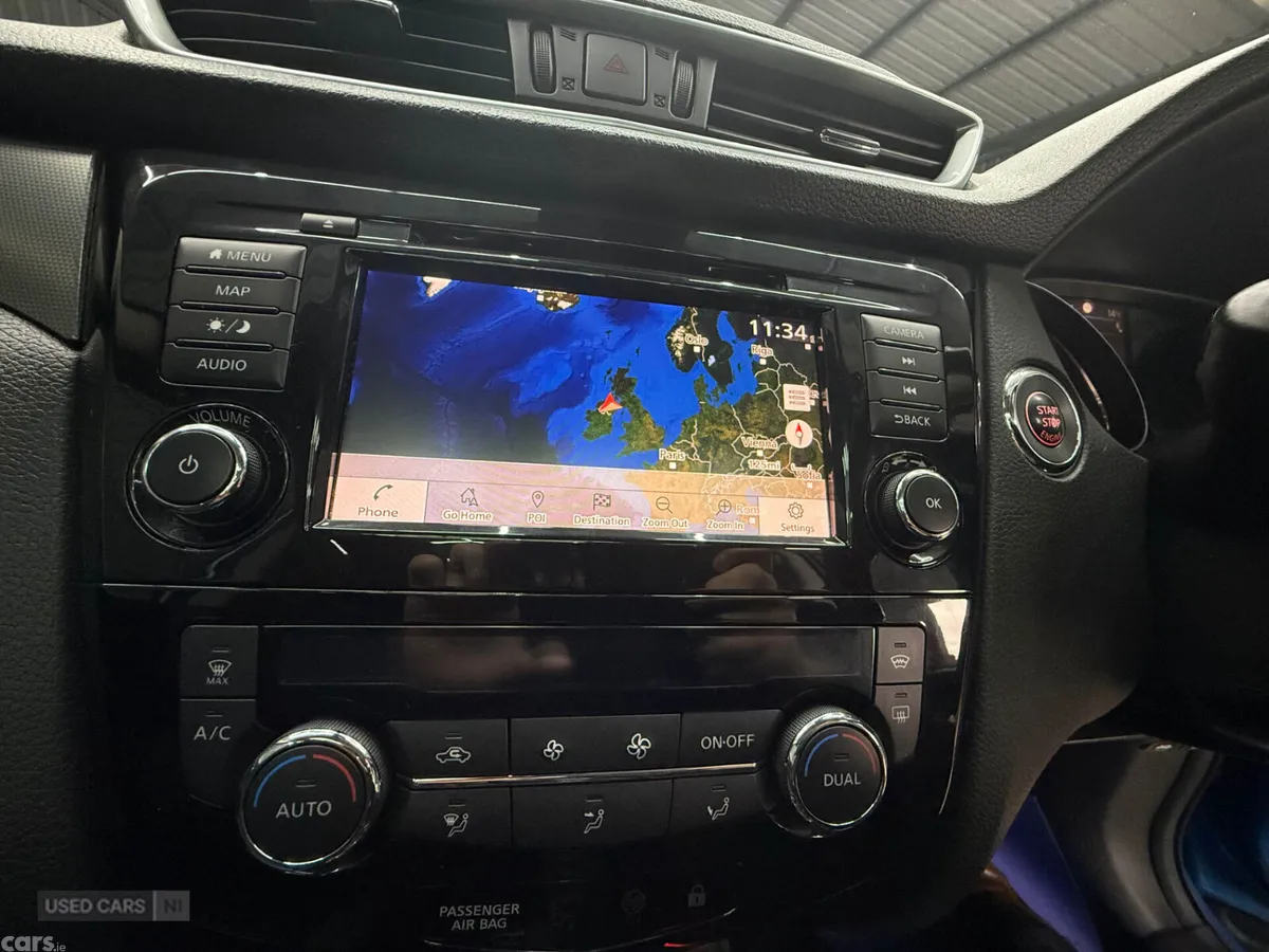 Nissan Qashqai SUV, Diesel, 2019, Blue