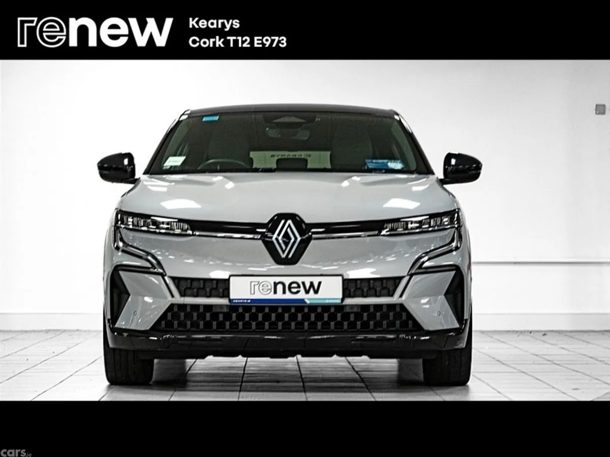 Renault Megane E-Tech SUV, Electric, 2024, Grey
