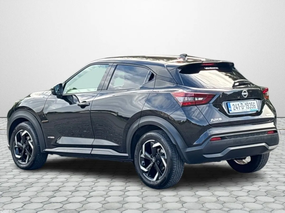 Nissan Juke SUV, Petrol Hybrid, 2024, Black