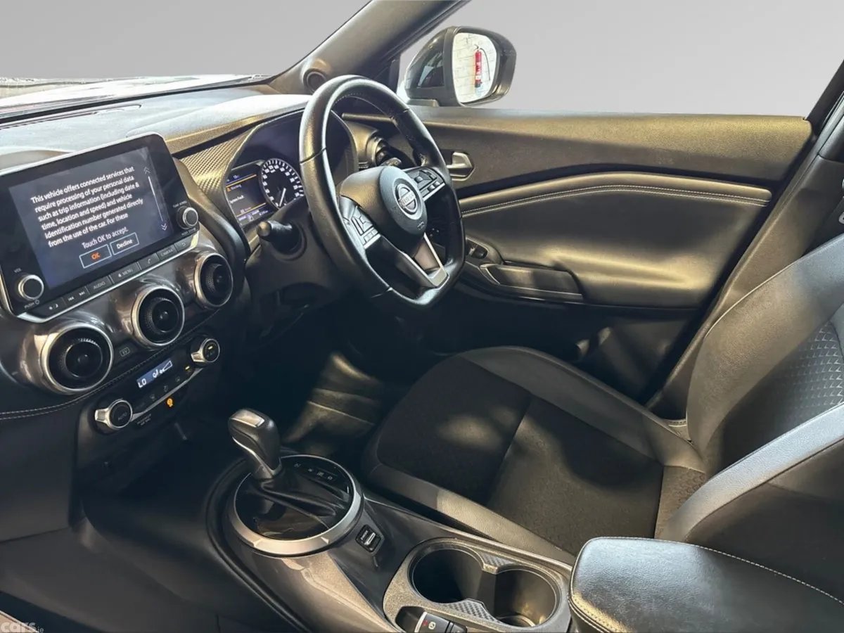 Nissan Juke SUV, Petrol Hybrid, 2024, Black