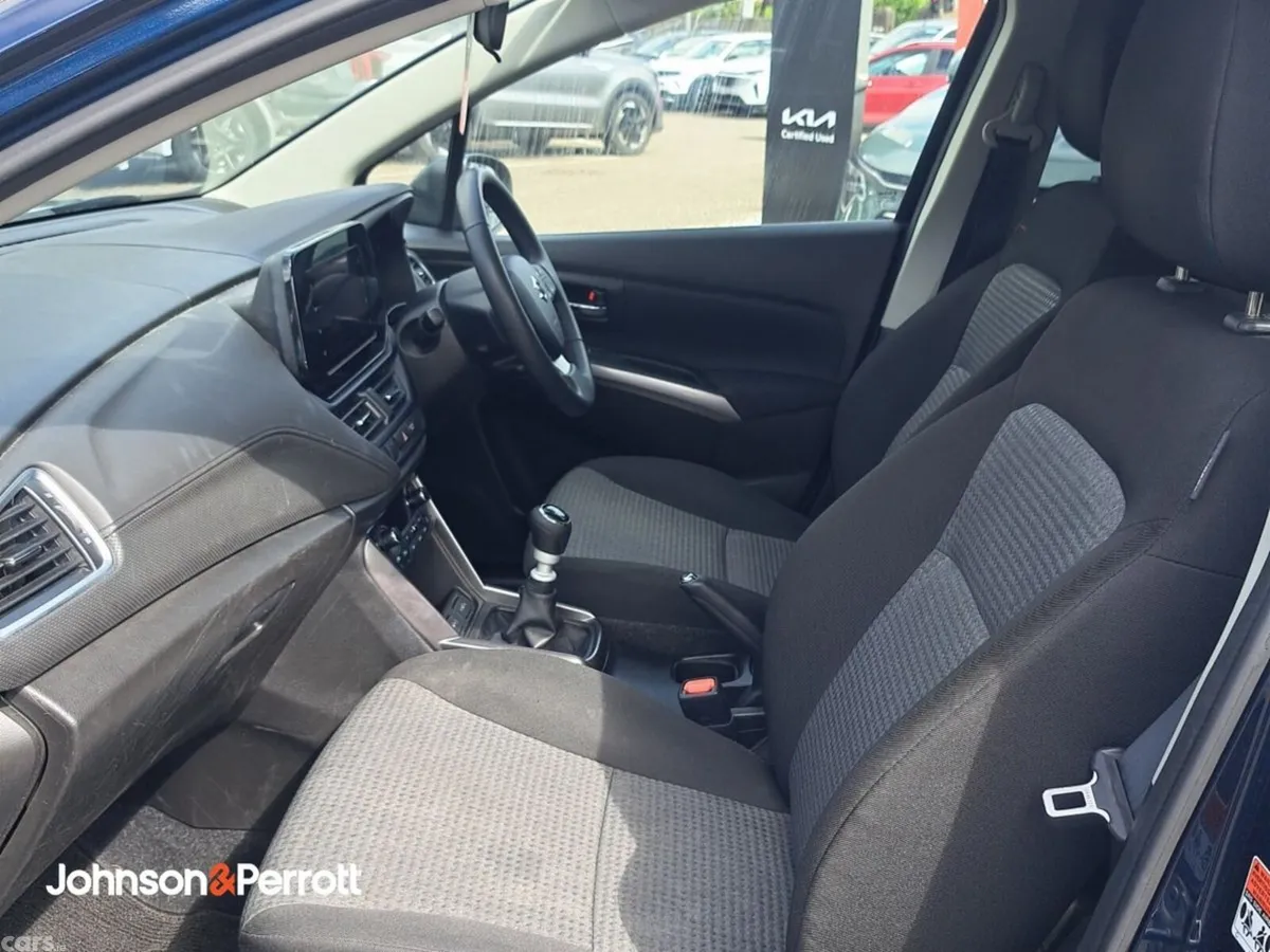 Suzuki SX4 S-Cross Hatchback, Petrol, 2023, Blue