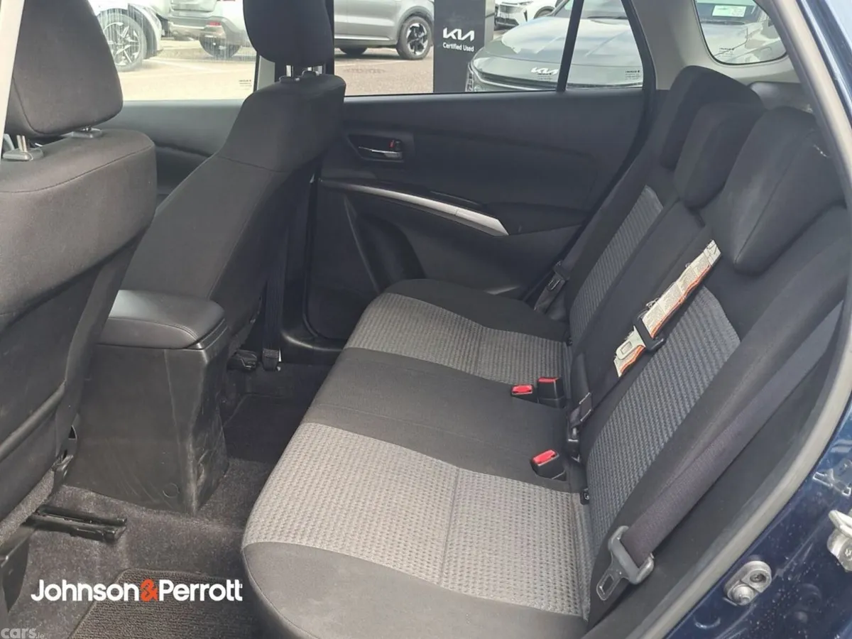 Suzuki SX4 S-Cross Hatchback, Petrol, 2023, Blue