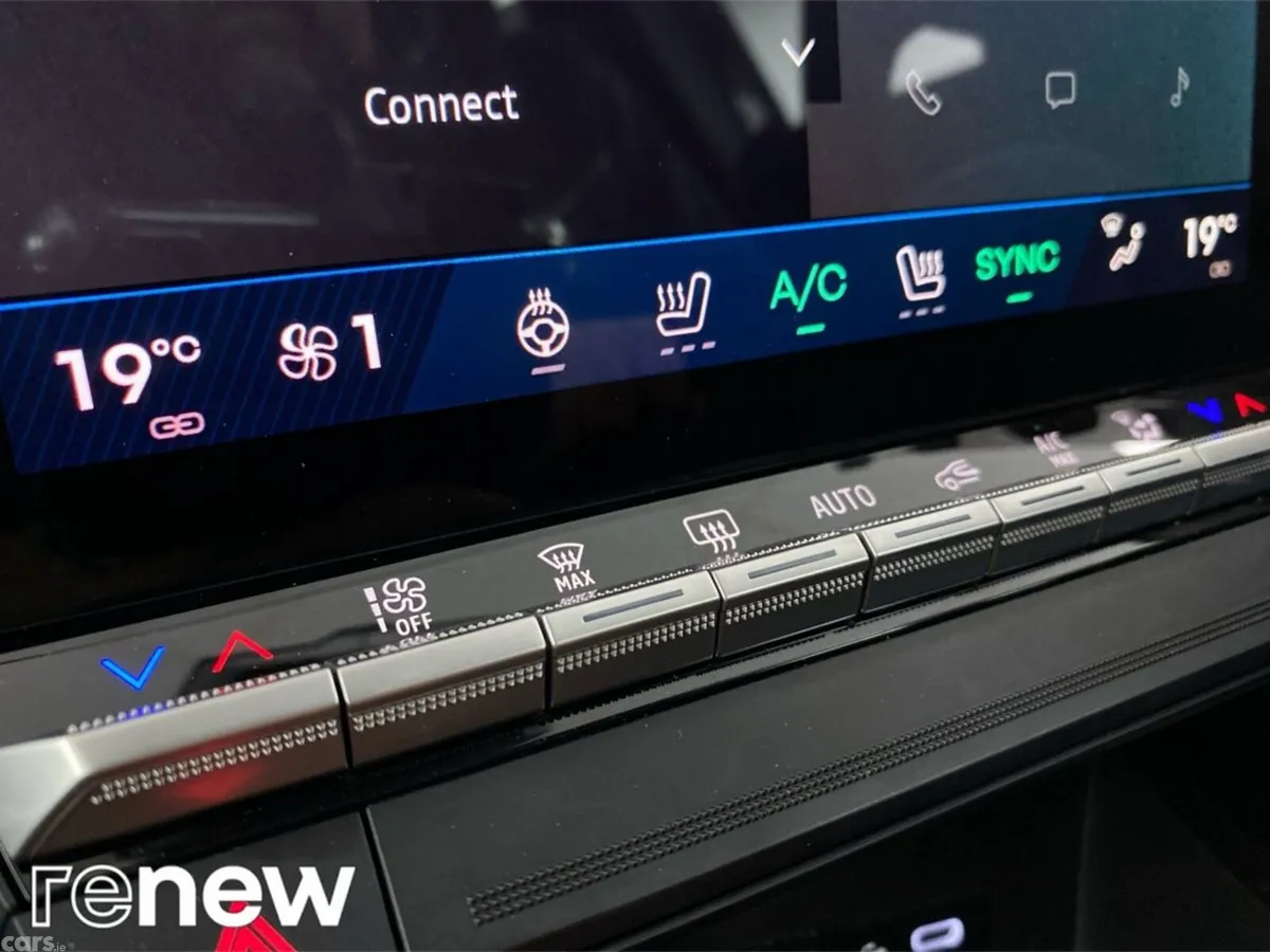 Renault Austral SUV, Petrol Hybrid, 2026, Black