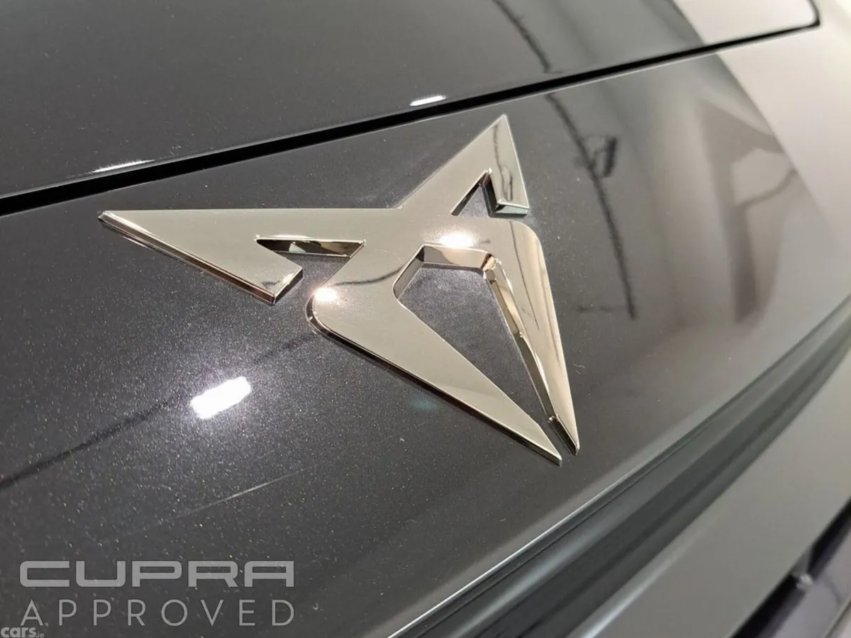 Cupra Leon Hatchback, Petrol, 2026, Black