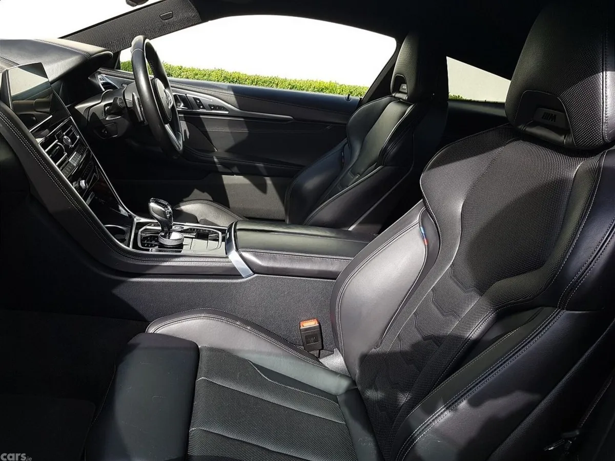 BMW 8-Series Coupe, Diesel, 2021, Black