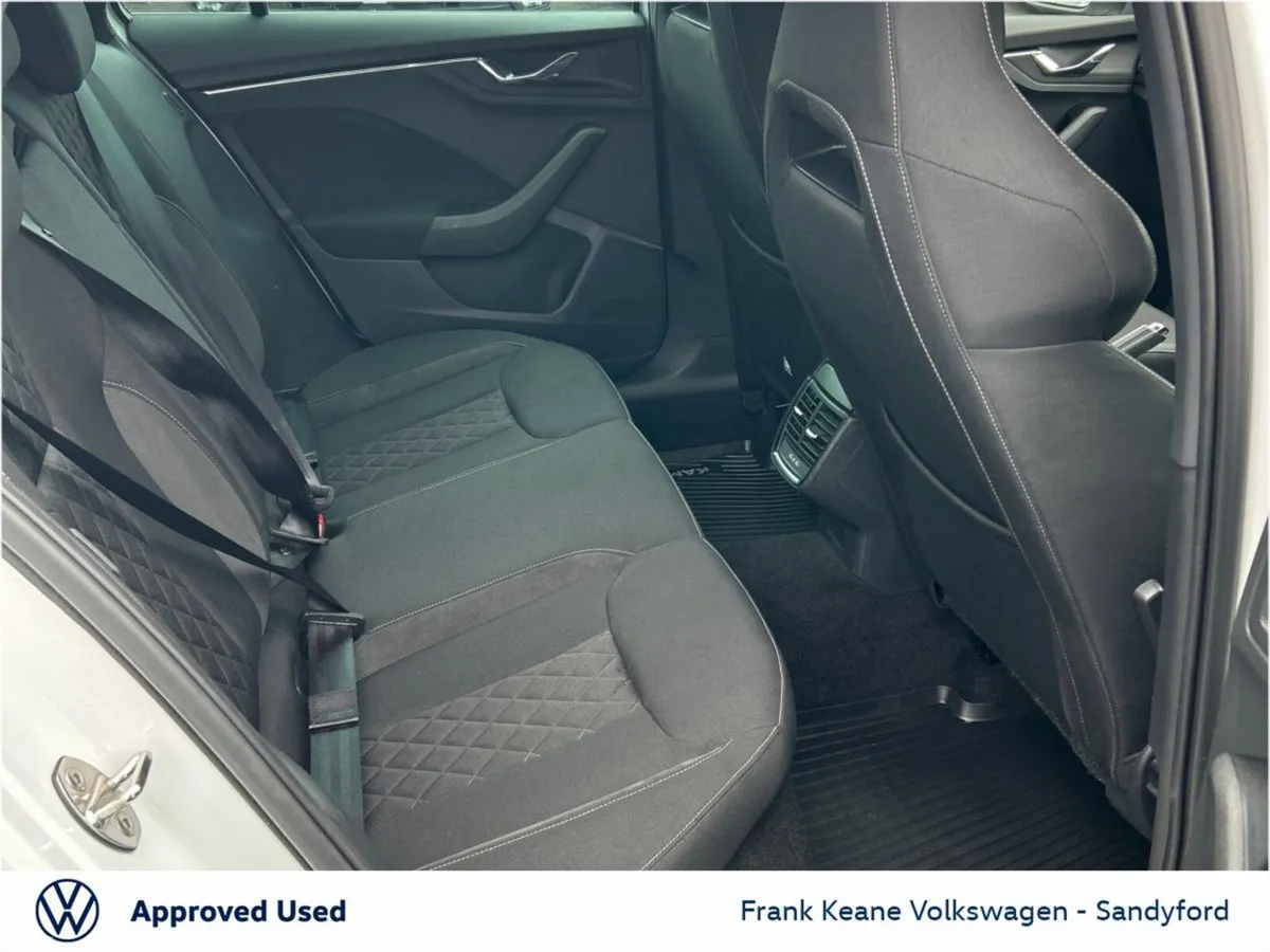 Skoda Kamiq Hatchback, Petrol, 2023, White