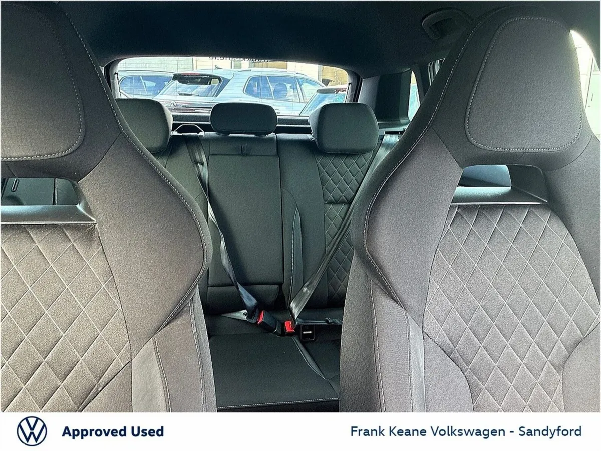 Skoda Kamiq Hatchback, Petrol, 2023, White
