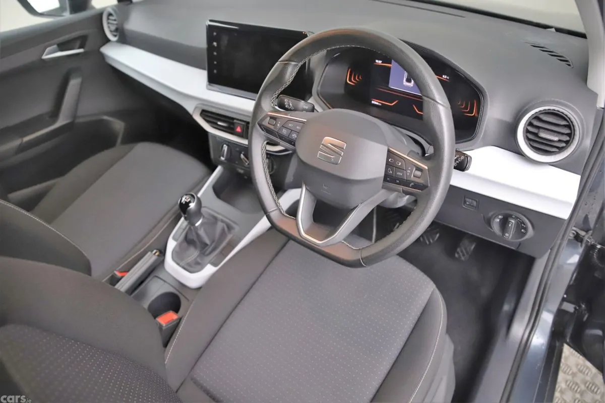 SEAT Arona SUV, Petrol, 2024, Grey