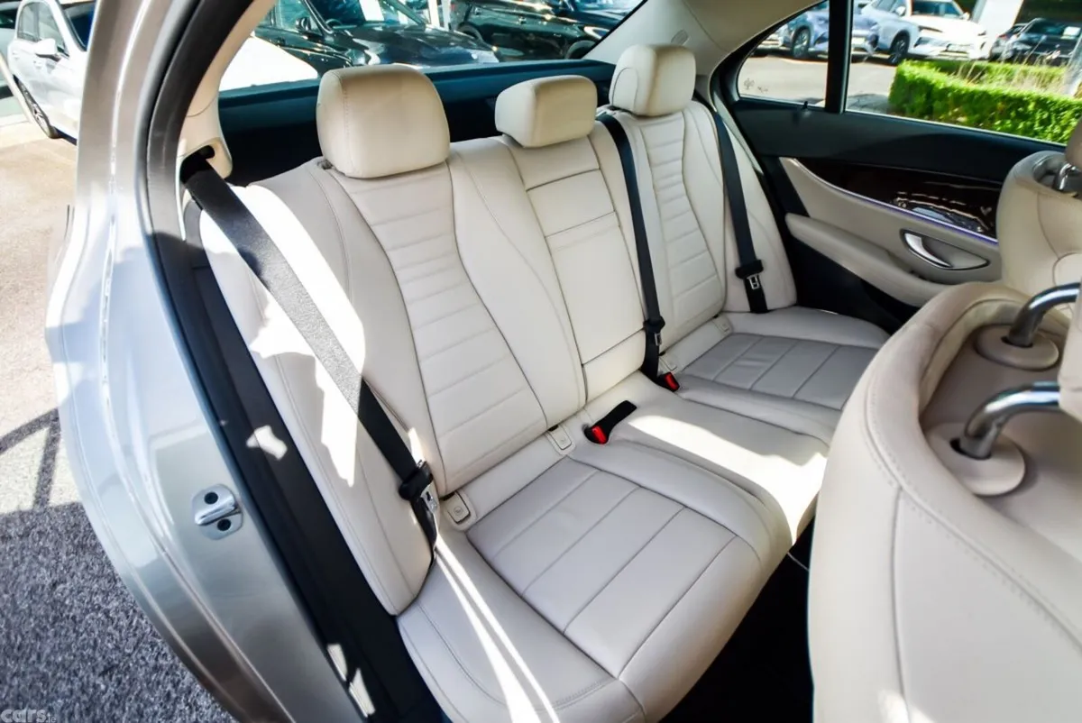 Mercedes-Benz E-Class Saloon, Diesel Hybrid, 2023, Silver