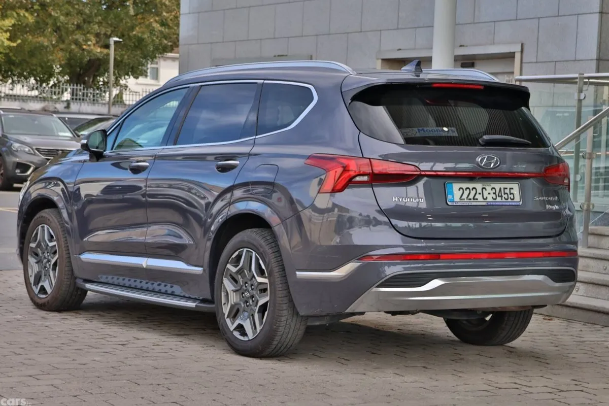 Hyundai Santa Fe SUV, Petrol Plug-in Hybrid, 2022, Blue