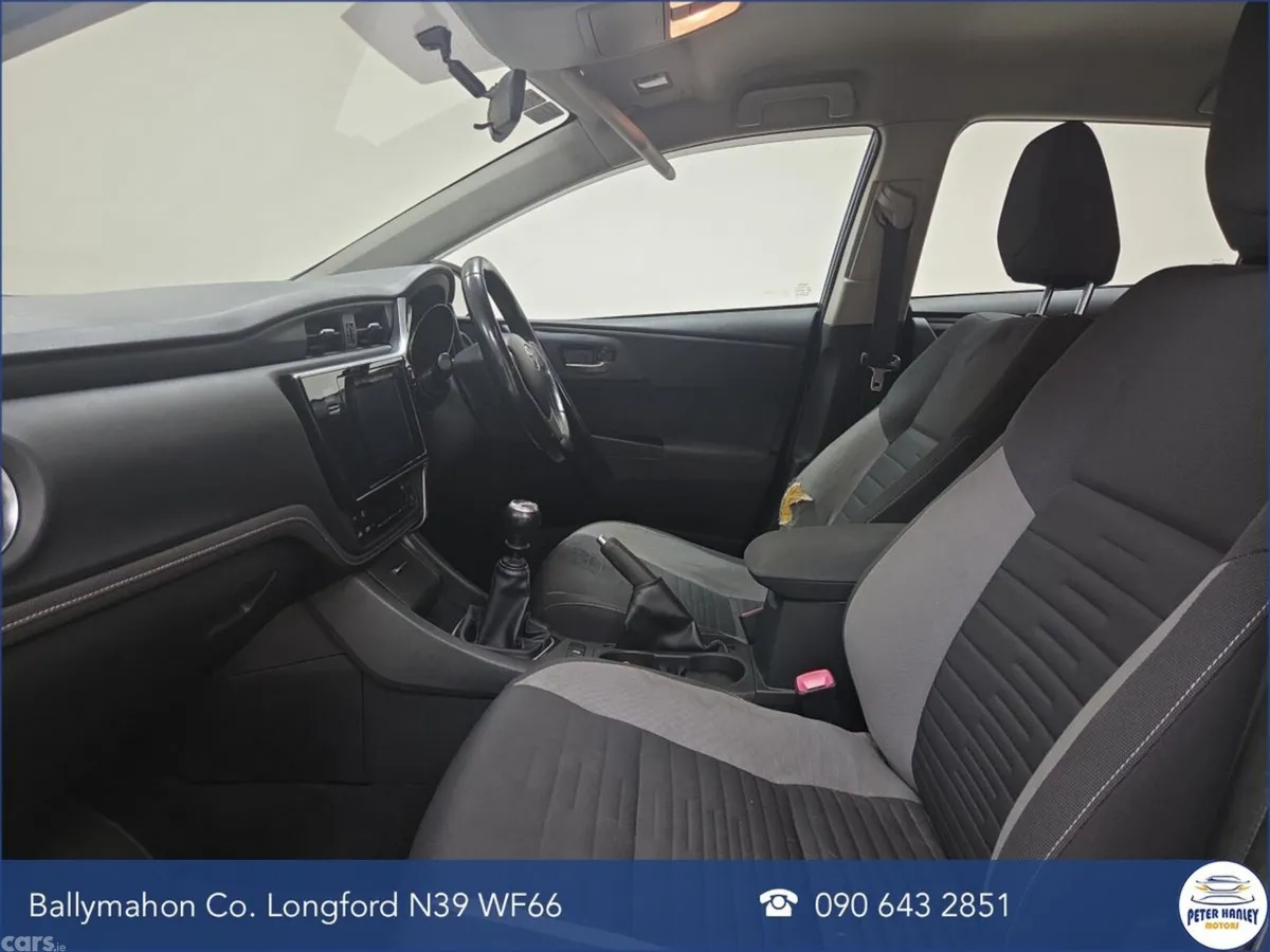 Toyota Auris Hatchback, Diesel, 2016, Blue