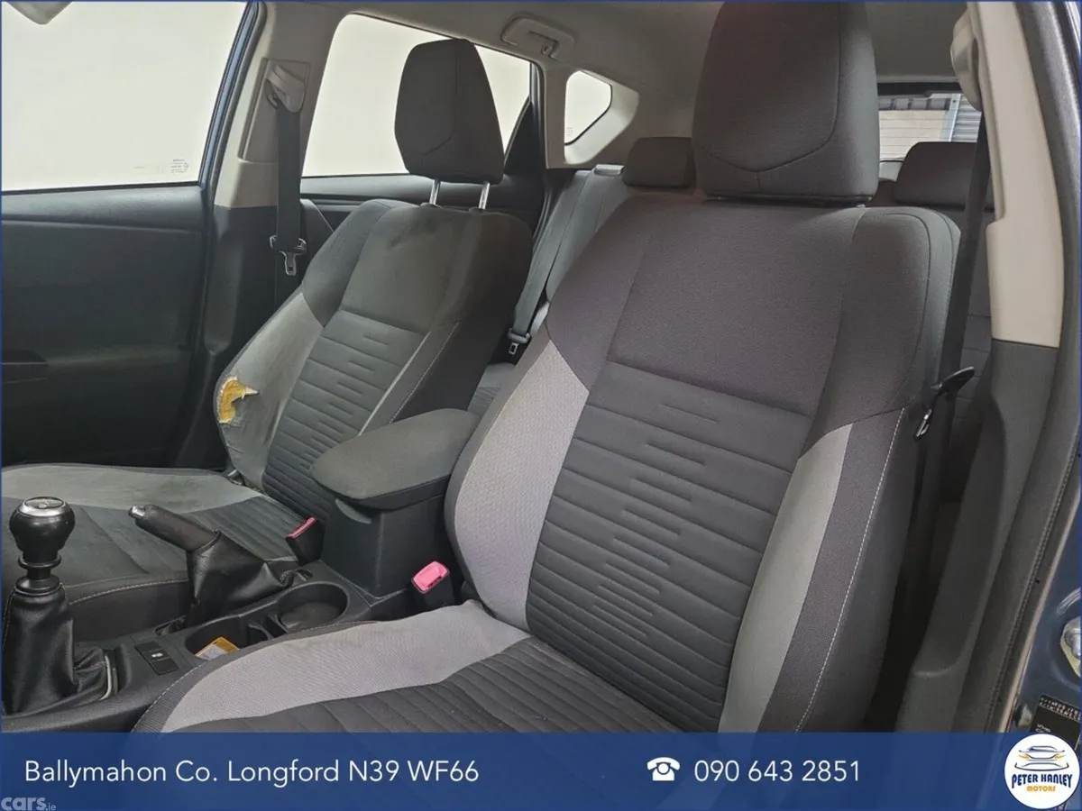 Toyota Auris Hatchback, Diesel, 2016, Blue