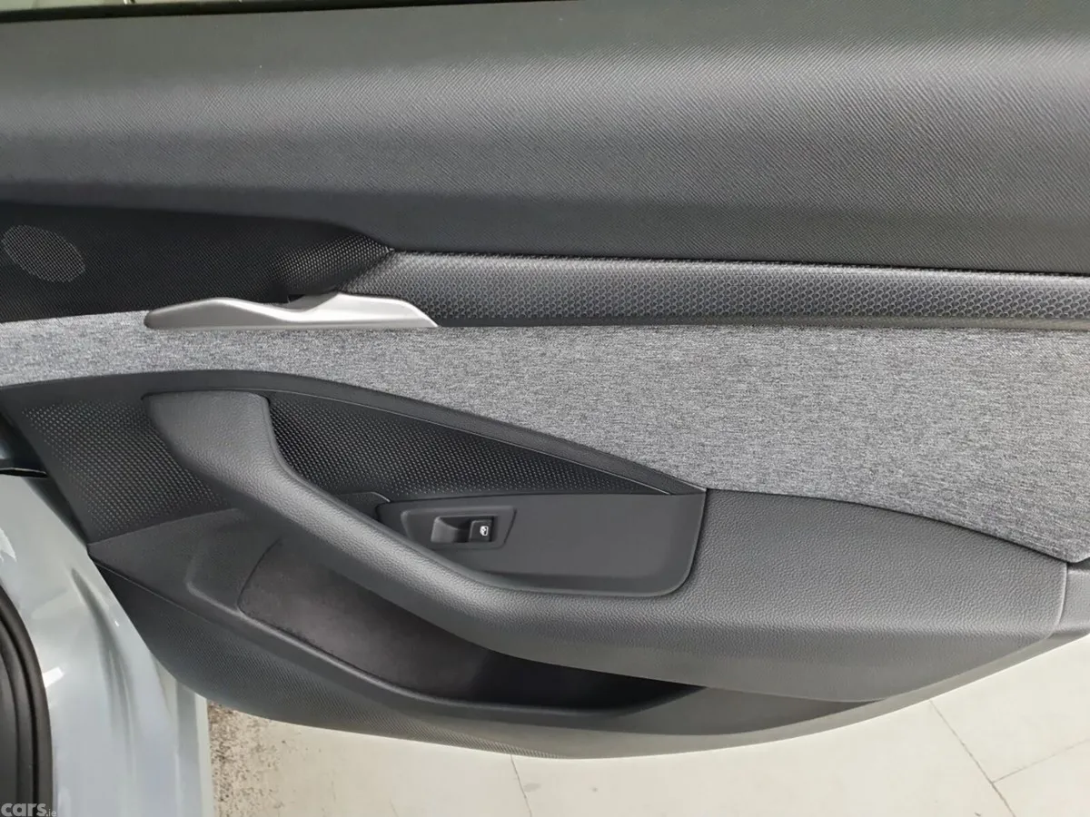 Skoda Superb Estate, Petrol Plug-in Hybrid, 2025, Silver