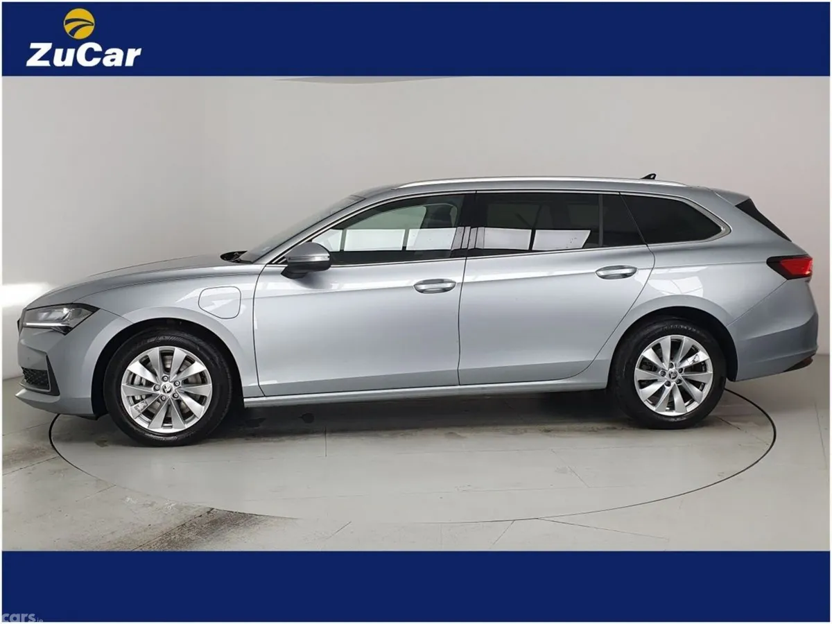Skoda Superb Estate, Petrol Plug-in Hybrid, 2025, Silver