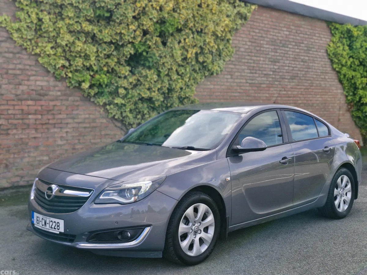 Opel Insignia Saloon, Petrol, 2016, Grey