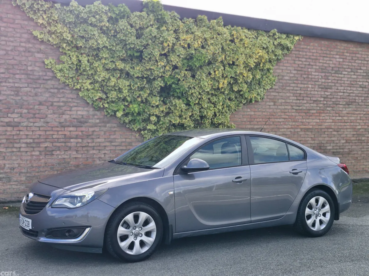 Opel Insignia Saloon, Petrol, 2016, Grey