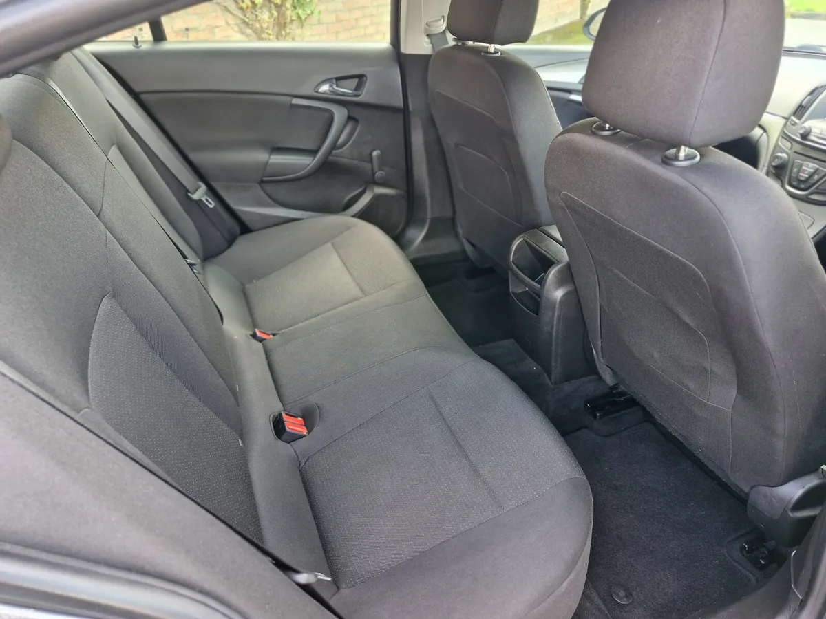 Opel Insignia Saloon, Petrol, 2016, Grey