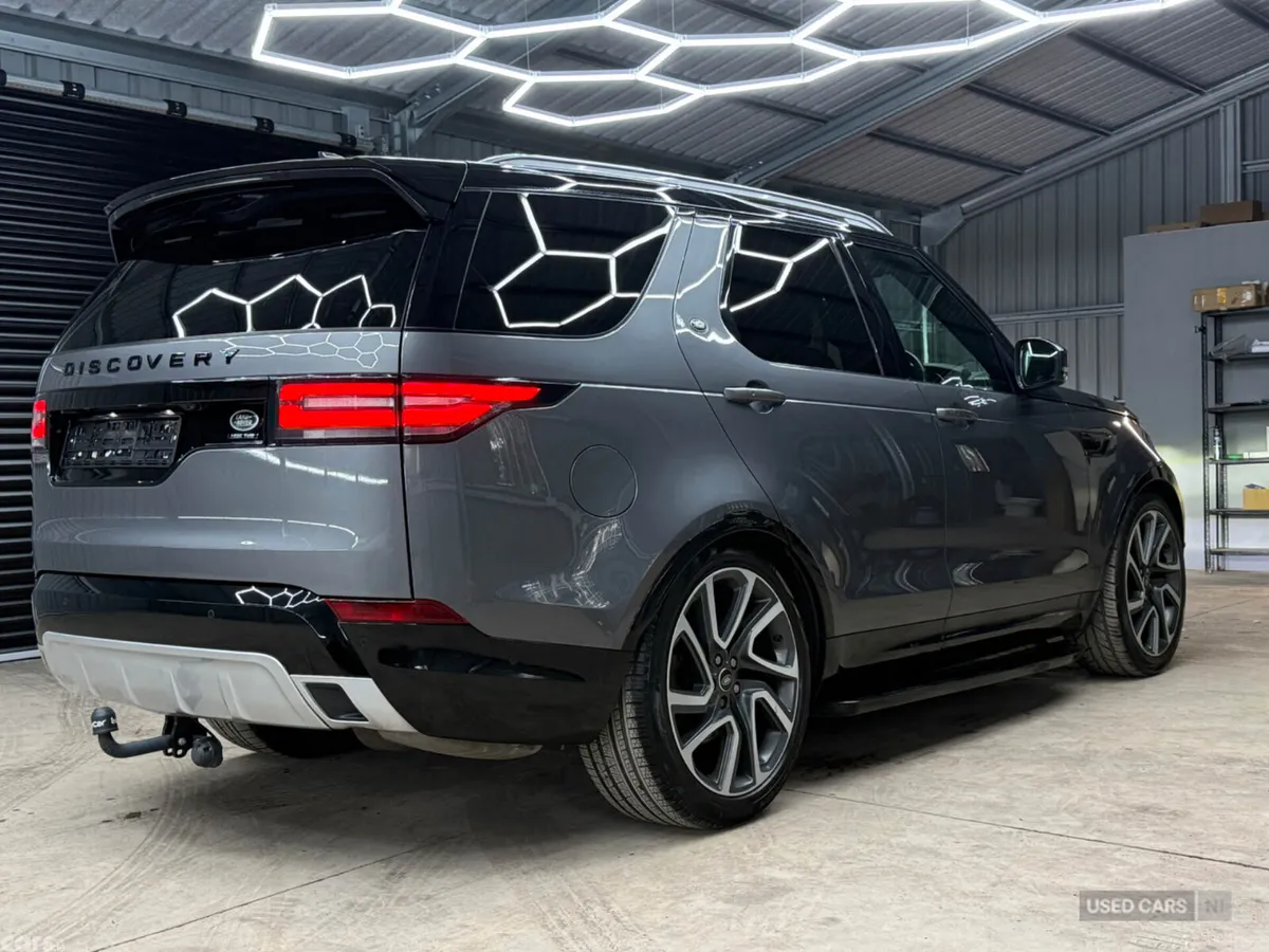 Land Rover Discovery SUV, Diesel, 2017, Grey