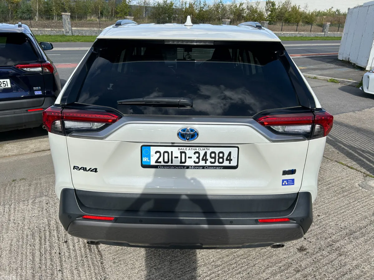 Toyota RAV4 SUV, Petrol Hybrid, 2020, White