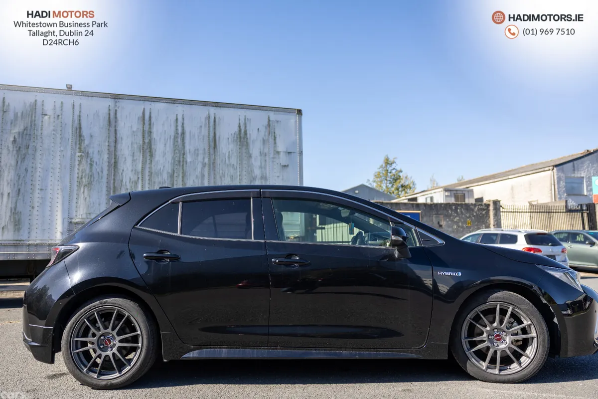 Toyota Corolla Hatchback, Petrol Hybrid, 2019, Black