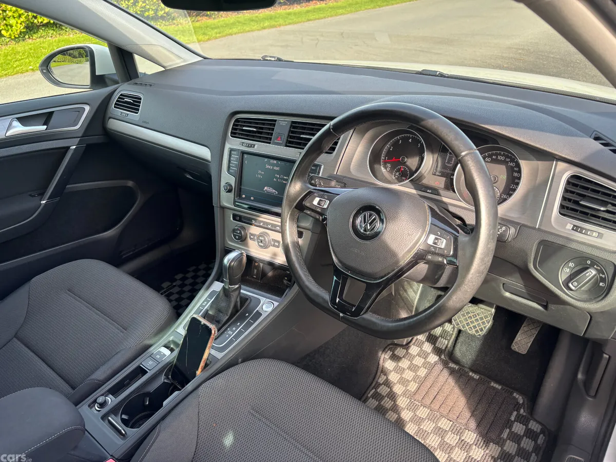 Volkswagen Golf Hatchback, Petrol, 2017, White