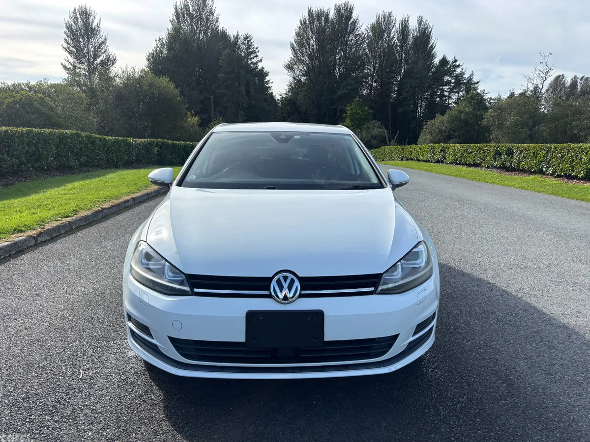 Volkswagen Golf Hatchback, Petrol, 2017, White