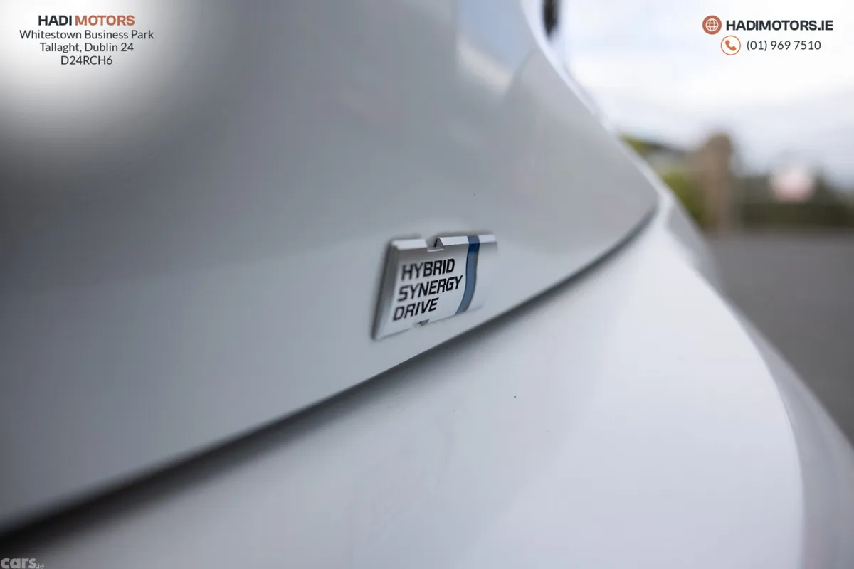 Toyota Corolla Hatchback, Petrol Hybrid, 2020, White