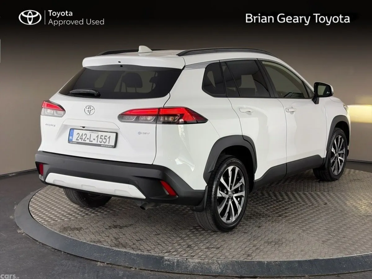 Toyota Corolla Cross SUV, Petrol Hybrid, 2024, White
