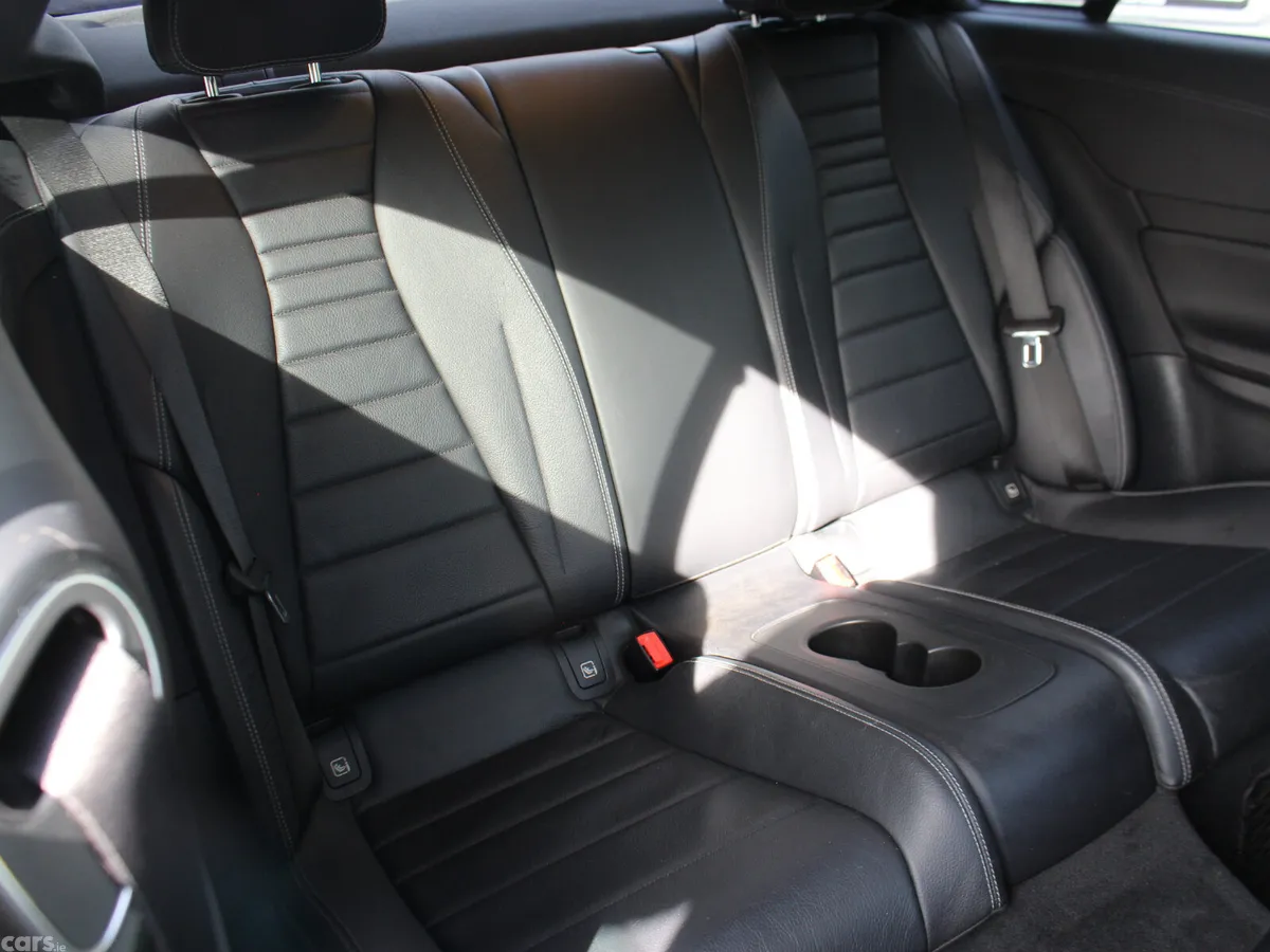 Mercedes-Benz E-Class Coupe, Diesel, 2019, White