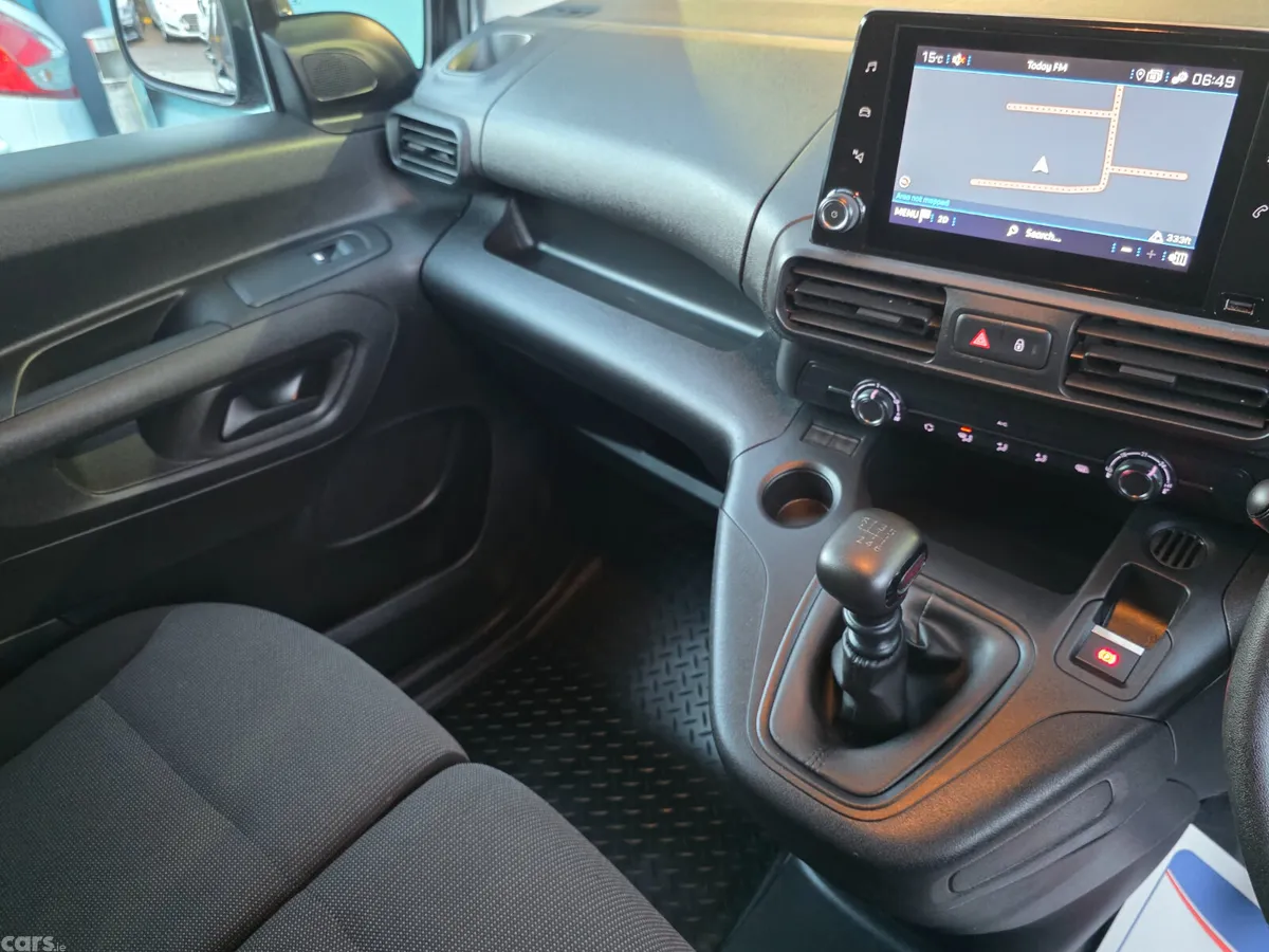 Peugeot Partner MPV, Diesel, 2022, Grey