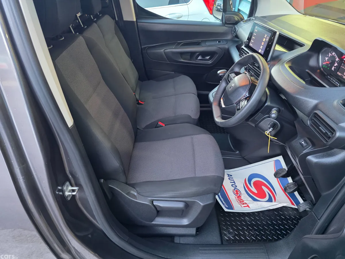 Peugeot Partner MPV, Diesel, 2022, Grey
