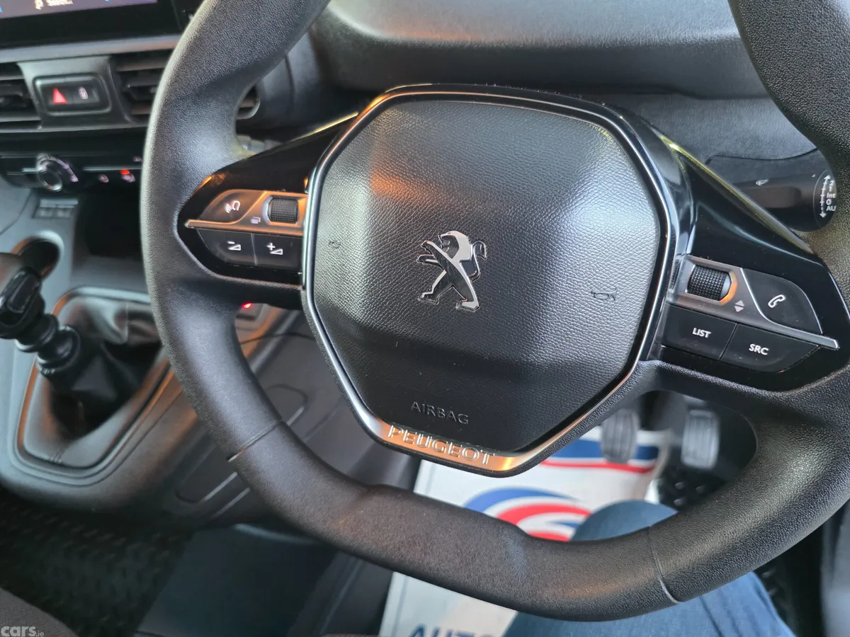 Peugeot Partner MPV, Diesel, 2022, Grey