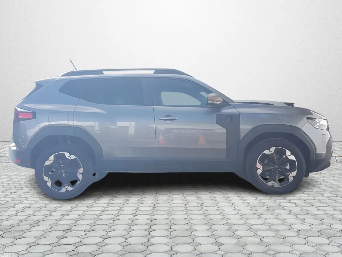 Dacia Duster SUV, Petrol Hybrid, 2026, Grey