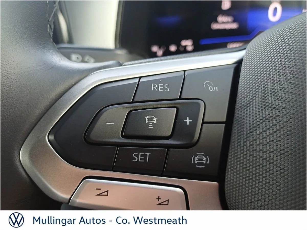 Volkswagen T-Roc SUV, Diesel, 2026, White
