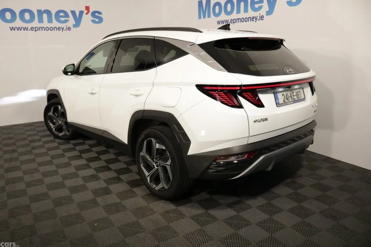 Hyundai Tucson SUV, Petrol Hybrid, 2024, White